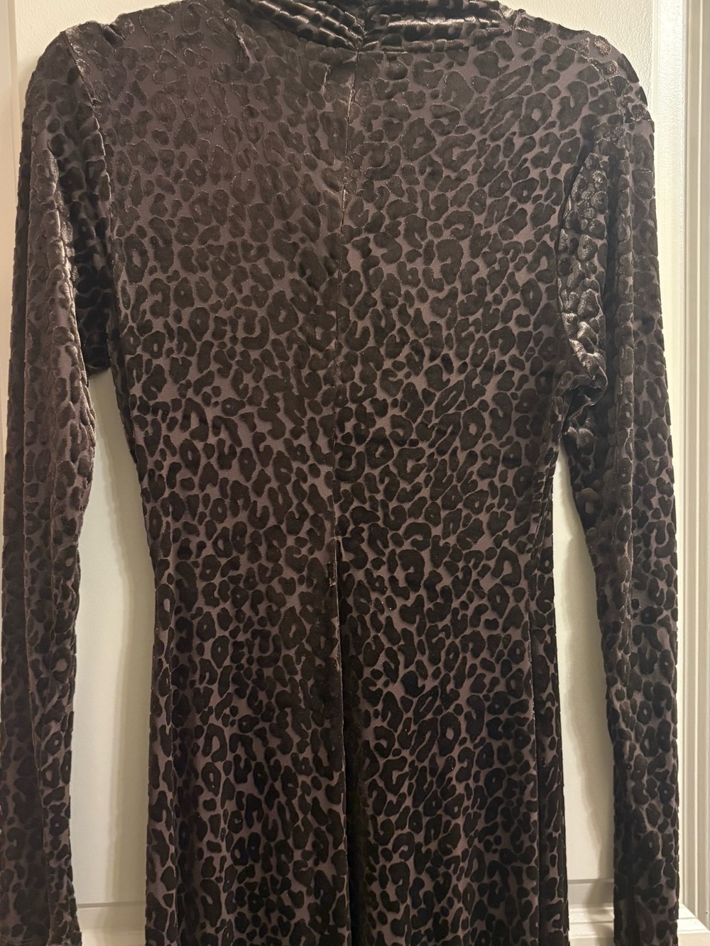 naked wardrobe Brown Velvet Leopard-Print Long Sleeve Maxi Dress - Picture 5 of 6